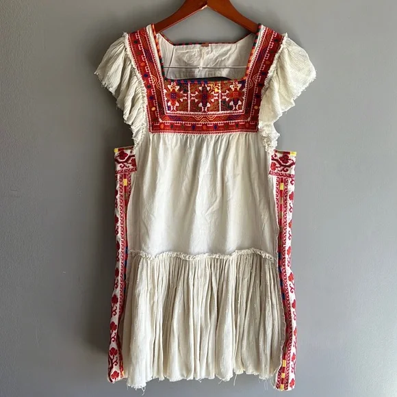Free people mini glow embroidered dress size XS great  condition - Picture 2 of 8